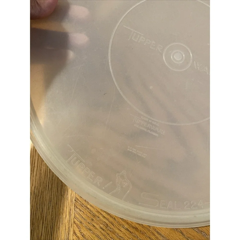 Vintage Tupperware Fix-N-Mix Large 13
